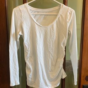 Women’s Liz Lange Maternity Top Size M